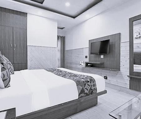 Fabhotel Rr Retreat Dehradun Dış mekan fotoğraf